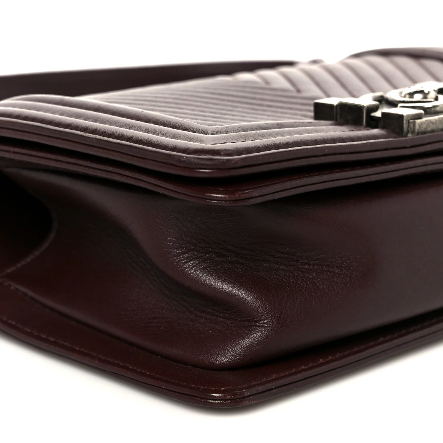 Calfskin Chevron Quilted Small Boy Flap Burgundy - Image 9