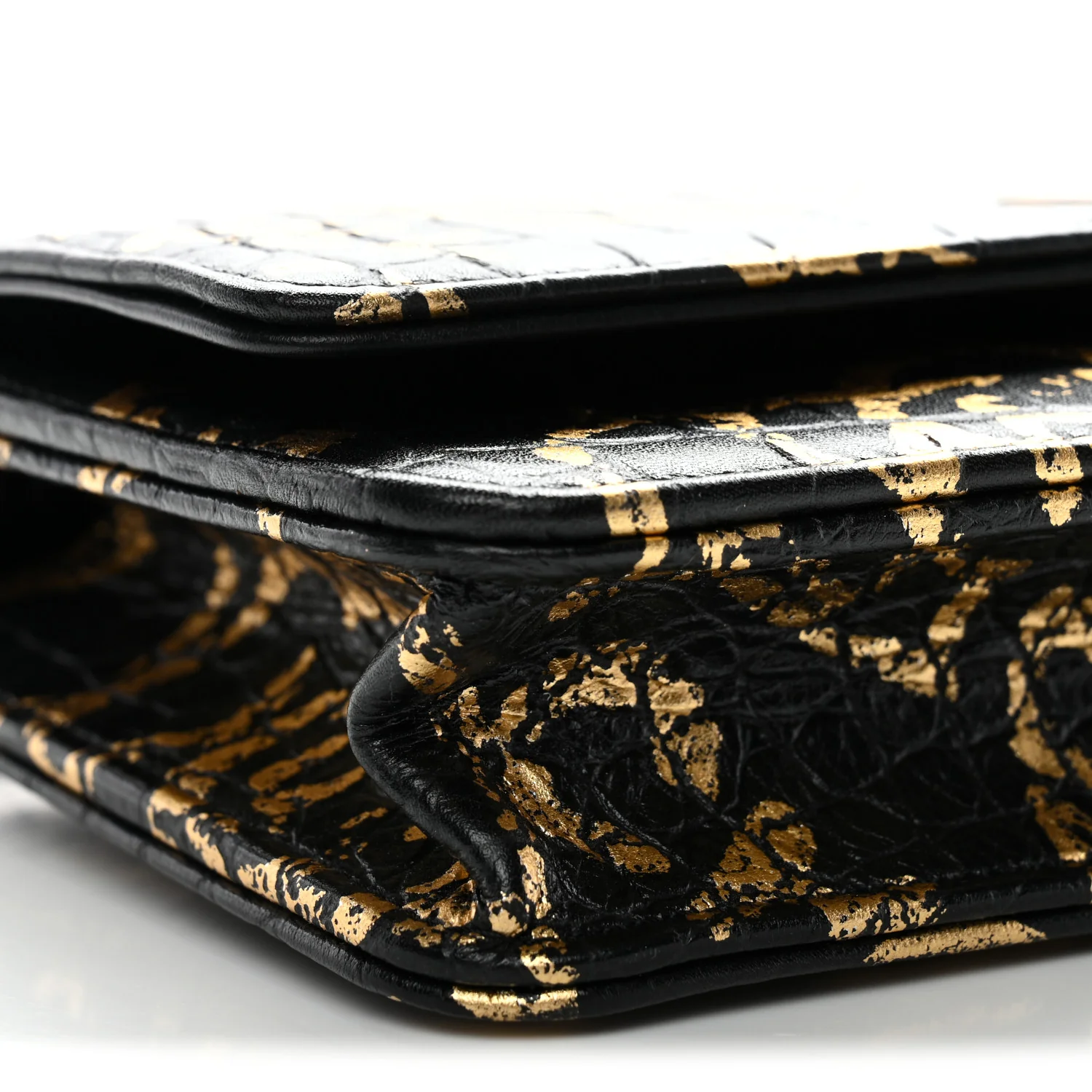 Calfskin Crocodile Embossed Graffiti 2.55 Cocodile Reissue Wallet On Chain WOC Black Gold - Image 27