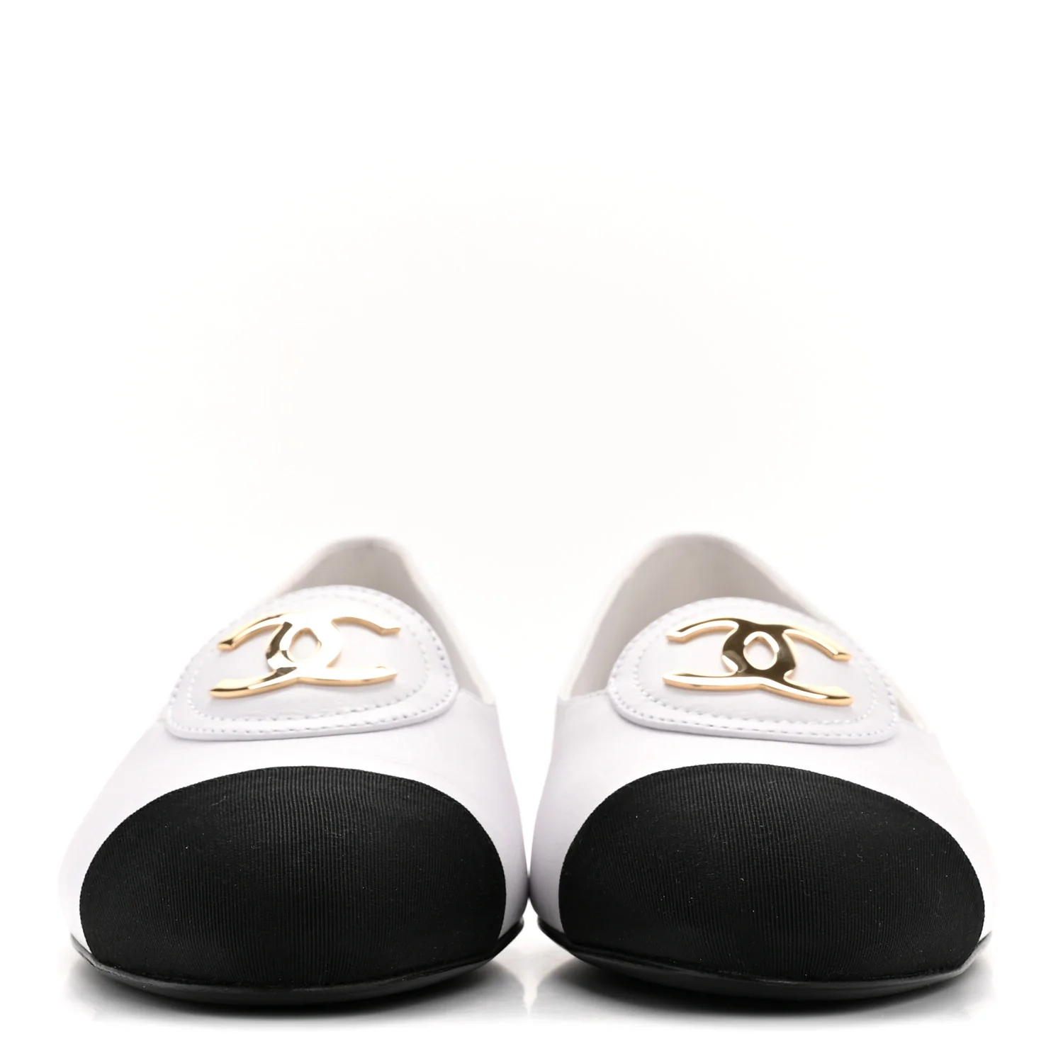 Calfskin Grosgrain Cap Toe CC Moccasin Loafers 40 White Black - Image 6