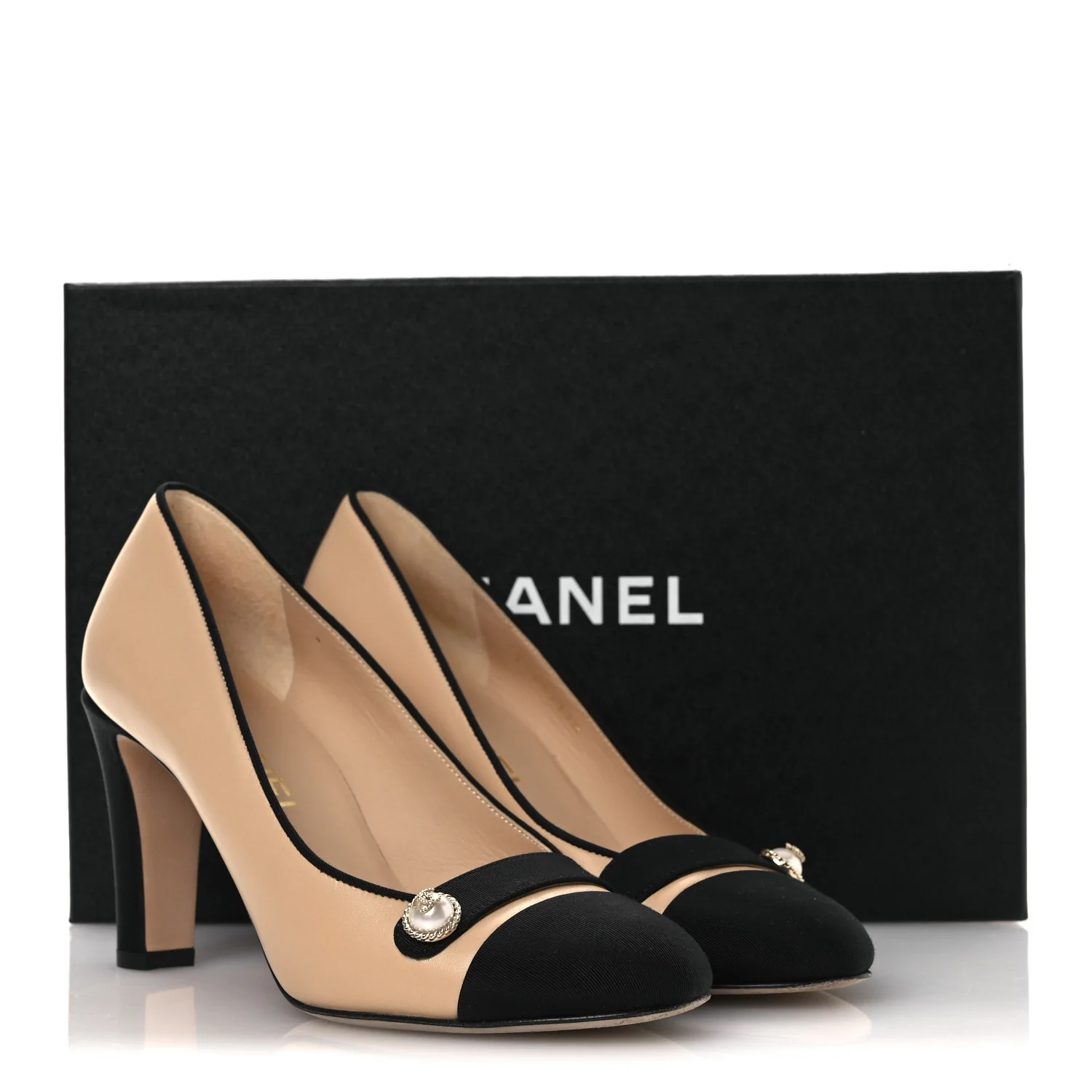 Calfskin Grosgrain Cap Toe Pearl Pumps 36.5 Beige Black - Image 11