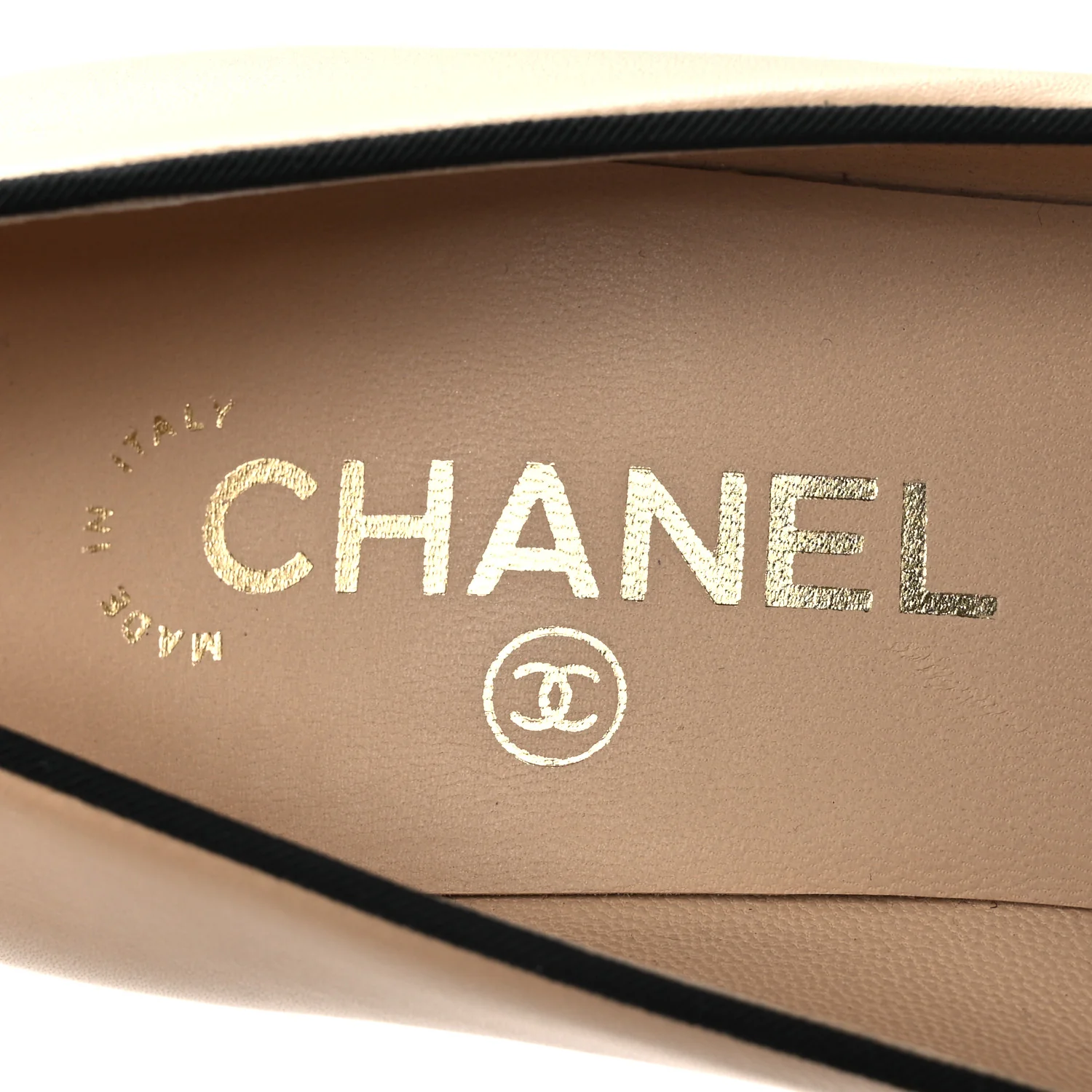 Calfskin Grosgrain Cap Toe Pearl Pumps 36.5 Beige Black - Image 9