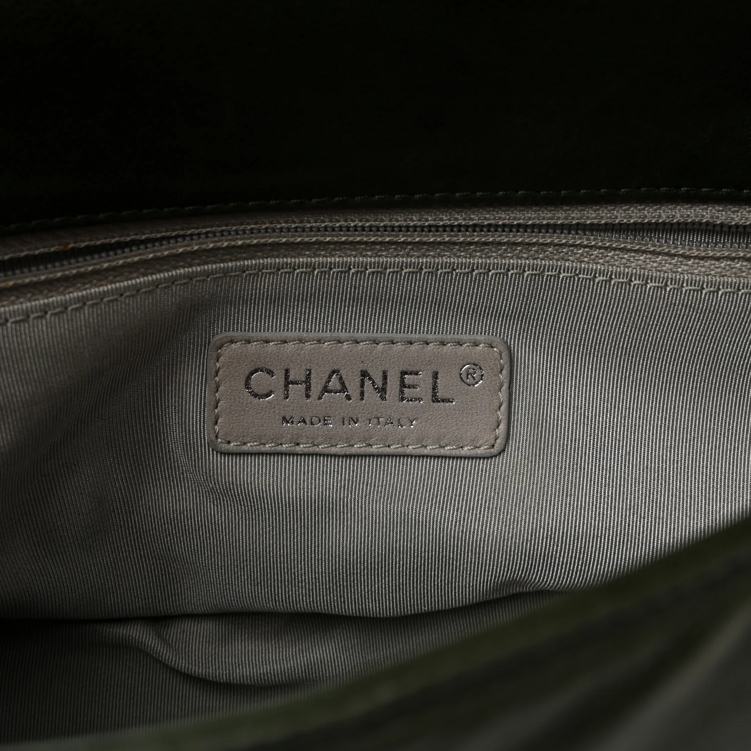 Calfskin Medium On the Bund Flap Dark Khaki - Image 6