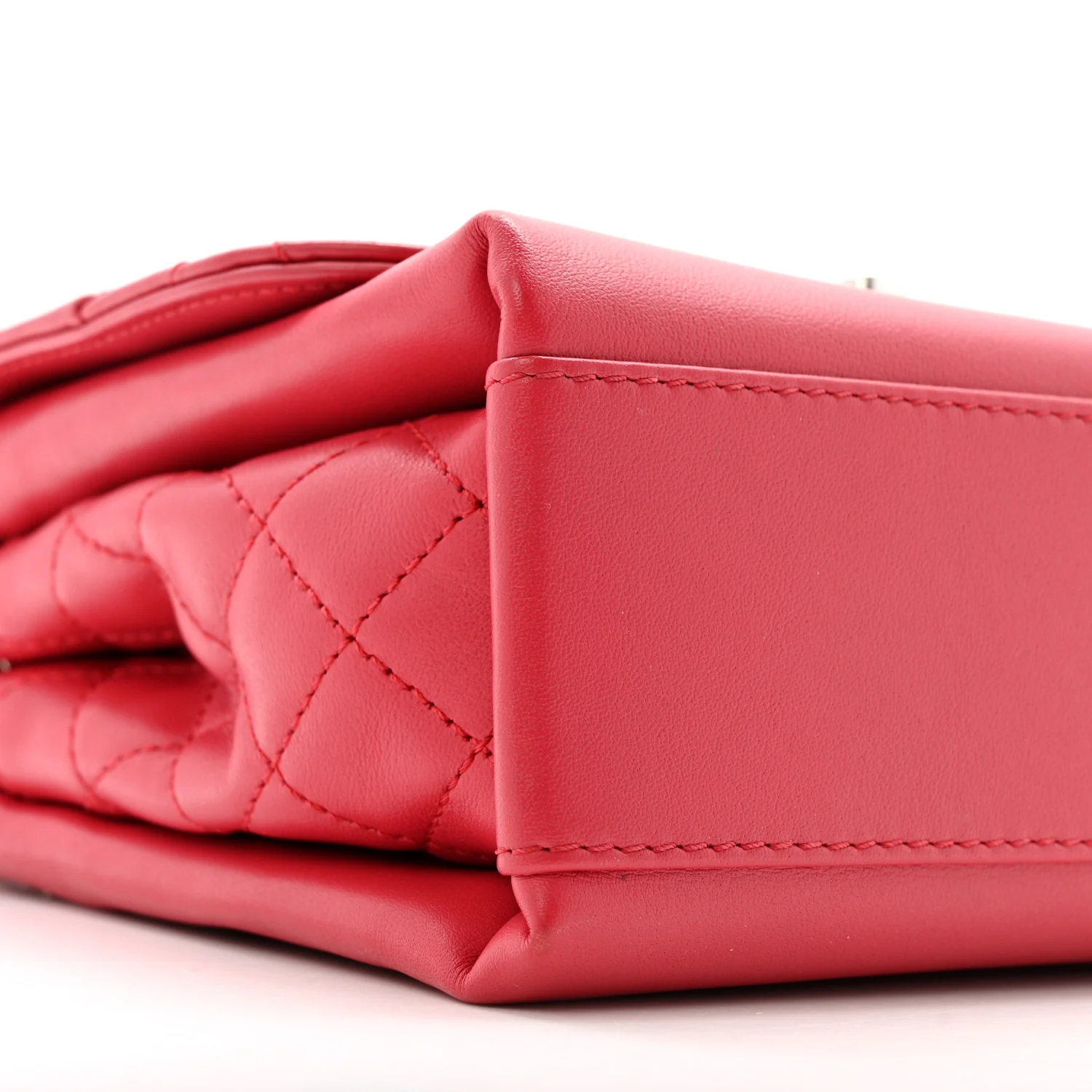 Calfskin Mini Tramezzo Flap Red - Image 11