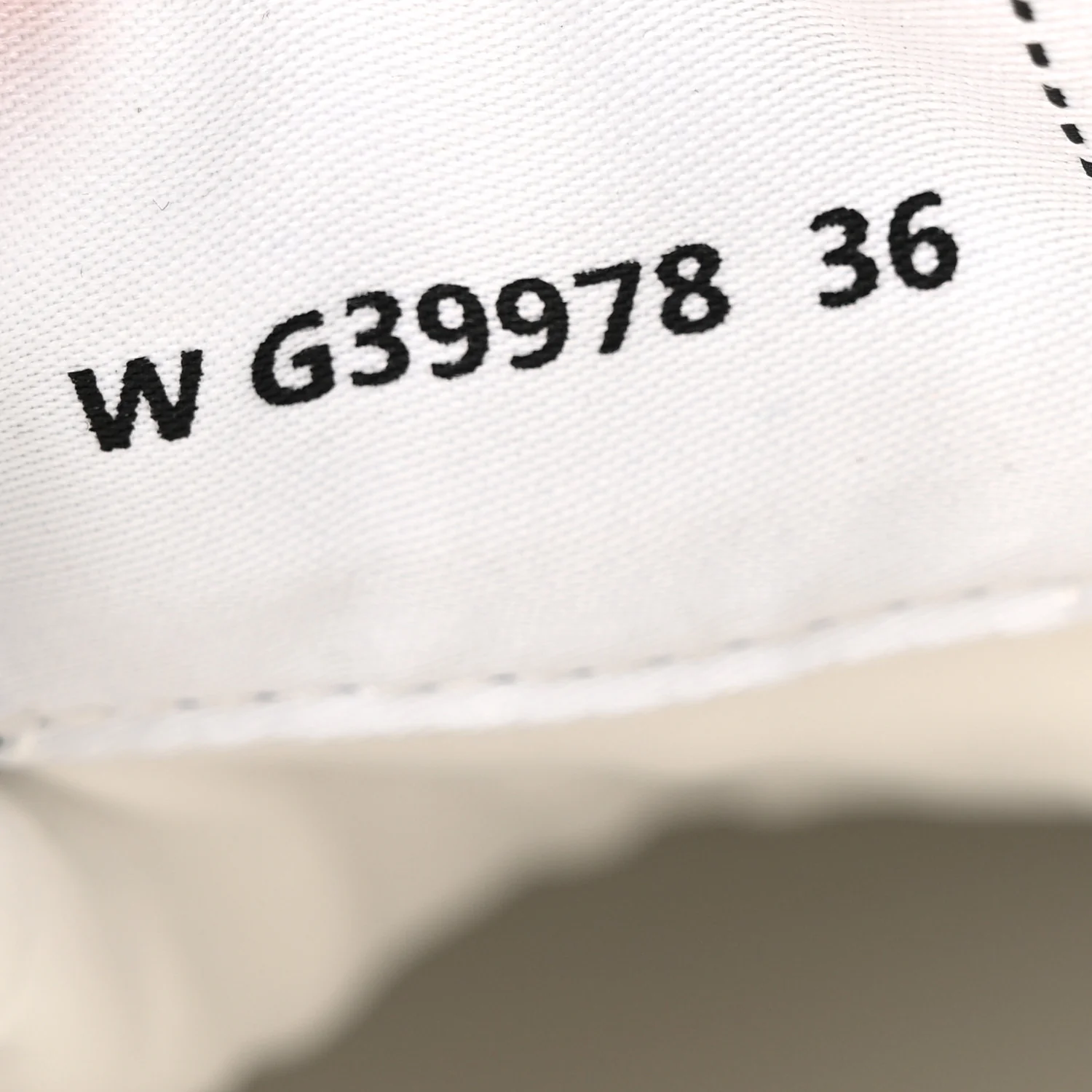 Calfskin Patent Womens CC Sneakers 36 White Burgundy Beige - Image 9
