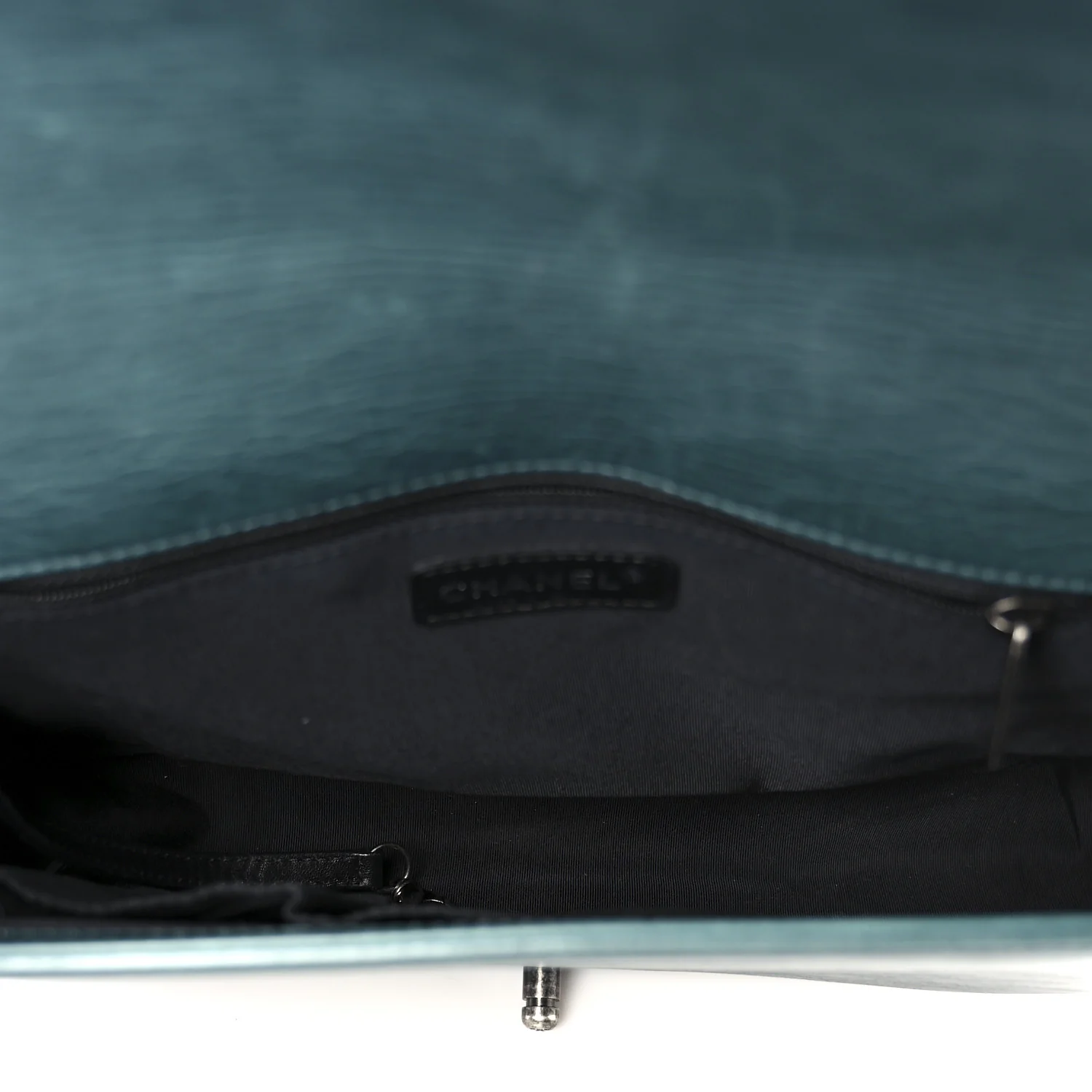 Calfskin Quilted Double Stitch Large Boy Flap Green - Image 5