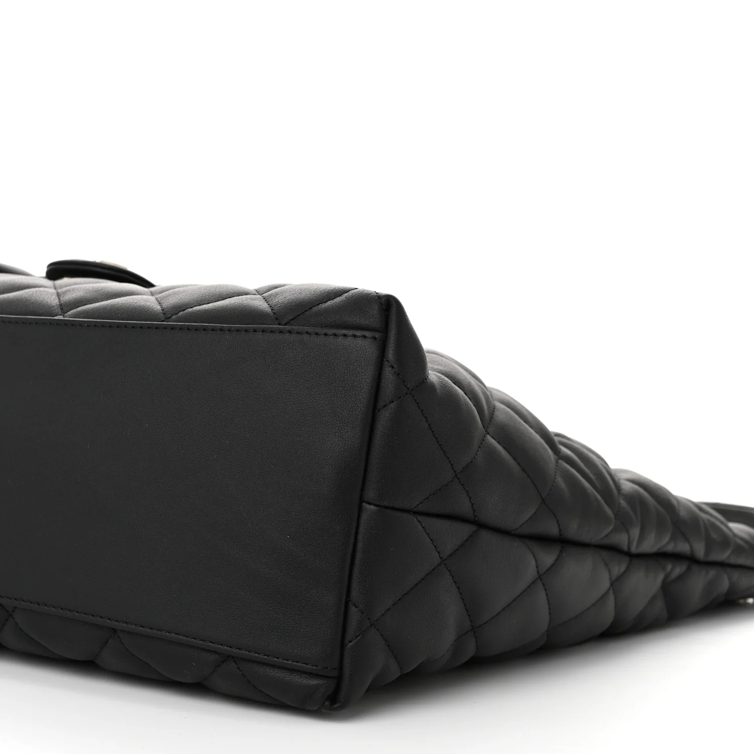 Calfskin Quilted Large Coco Mellow Hobo Black - Image 10