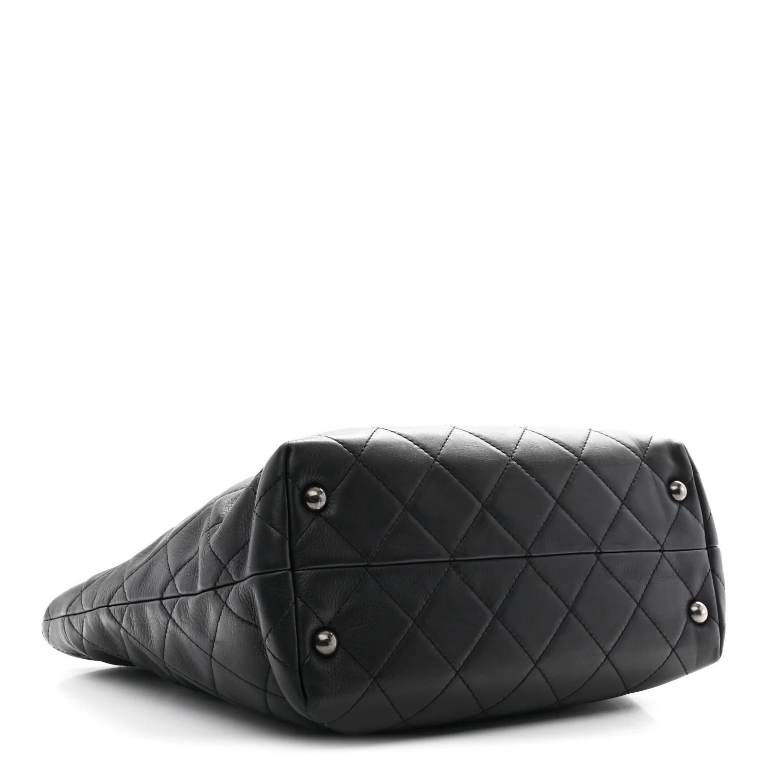 Calfskin Quilted Large Shopping In Chains Tote Black - Image 4