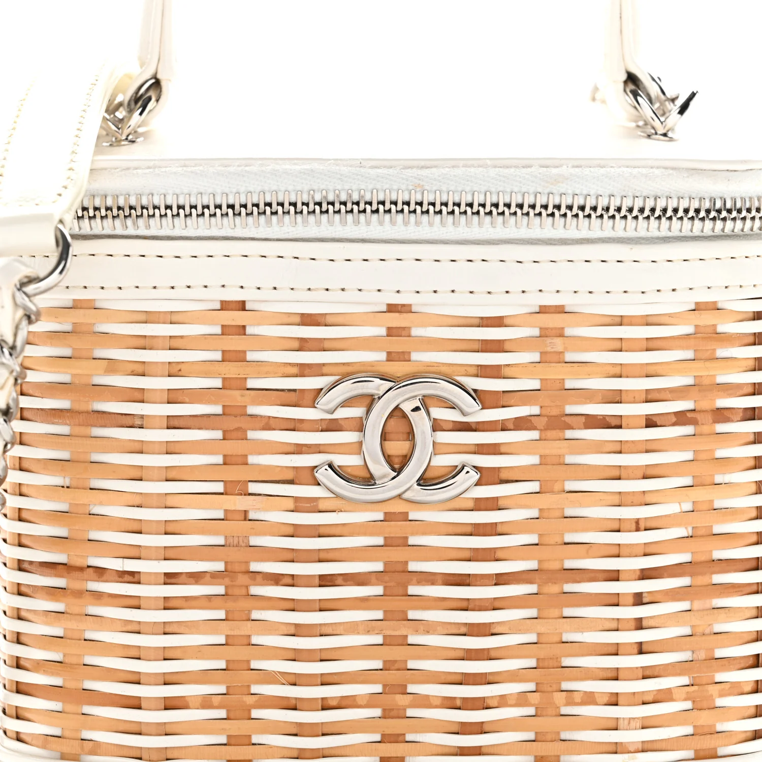 Calfskin Raffia Small Vanity Case Bag White Beige - Image 14