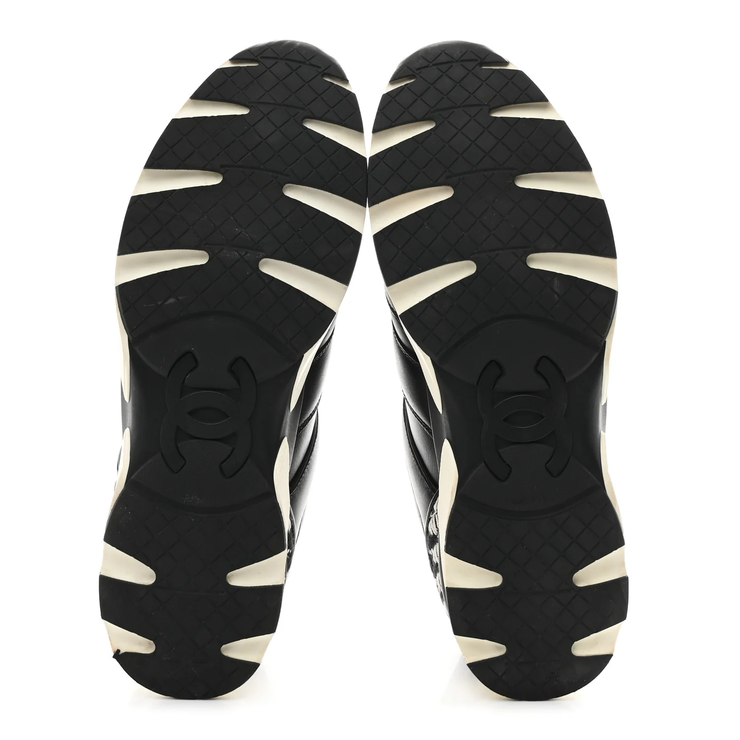 Calfskin Tweed CC Sneakers 41 Black White - Image 6