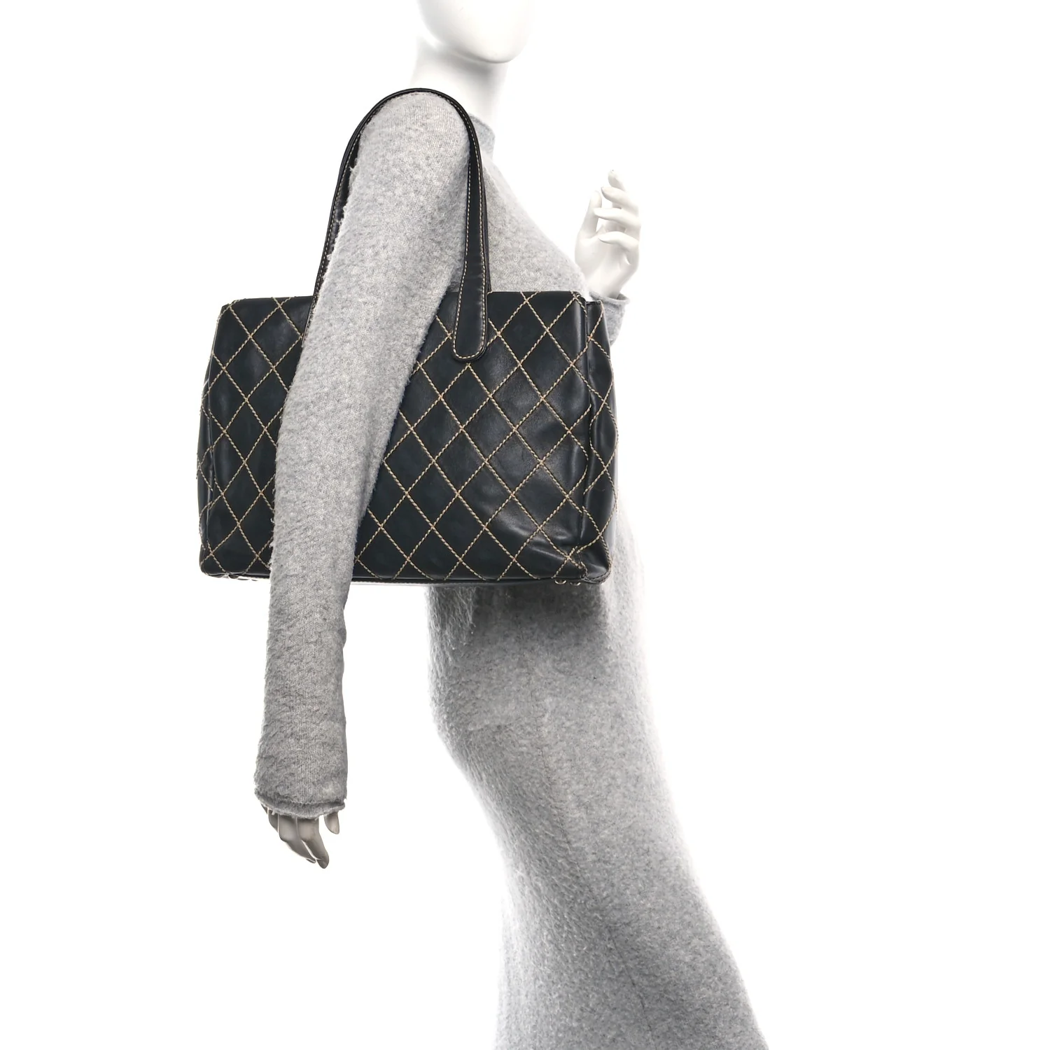 Calfskin Wild Stitch Large Tote Black - Image 2
