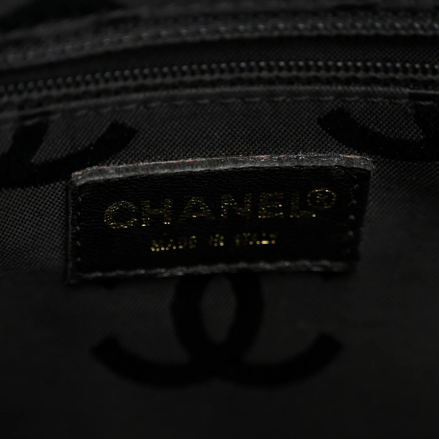 Calfskin Wild Stitch Vertical Top Handle Bag Black - Image 7