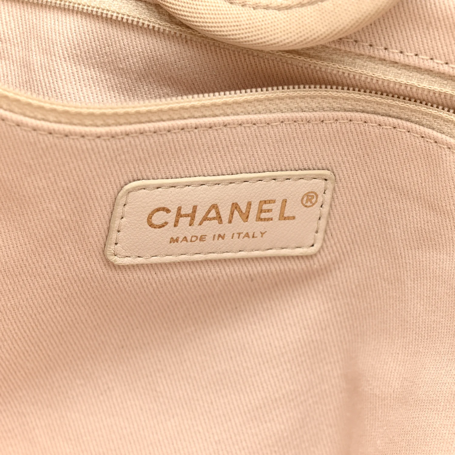 Canvas Medium Deauville Tote Light Beige - Image 6