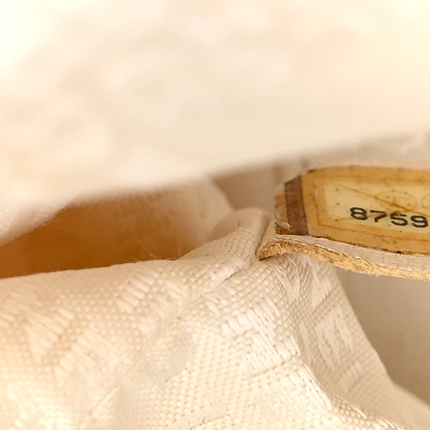 Canvas Quilted N°5 Shopping Tote Beige - Image 7