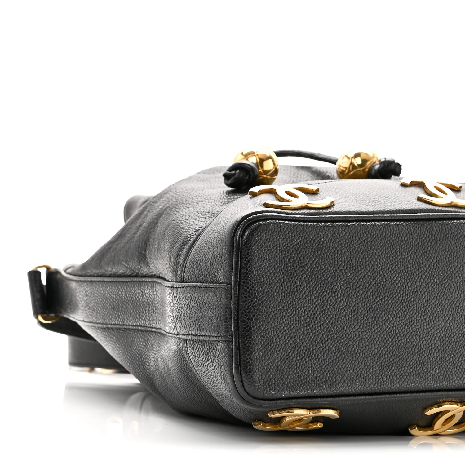 Caviar CC Drawstring Shoulder Bag Black - Image 9