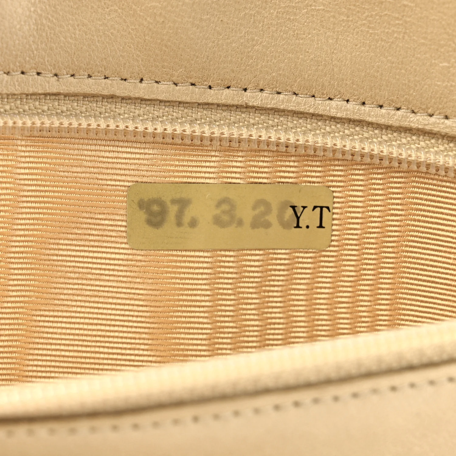 Caviar CC Timeless Flap Wallet Beige - Image 9