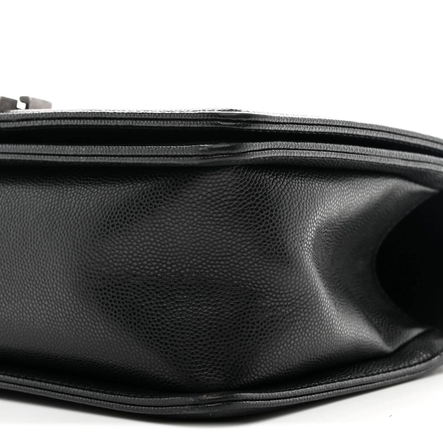 Caviar Chevron Quilted Medium Boy Flap Black - Image 10