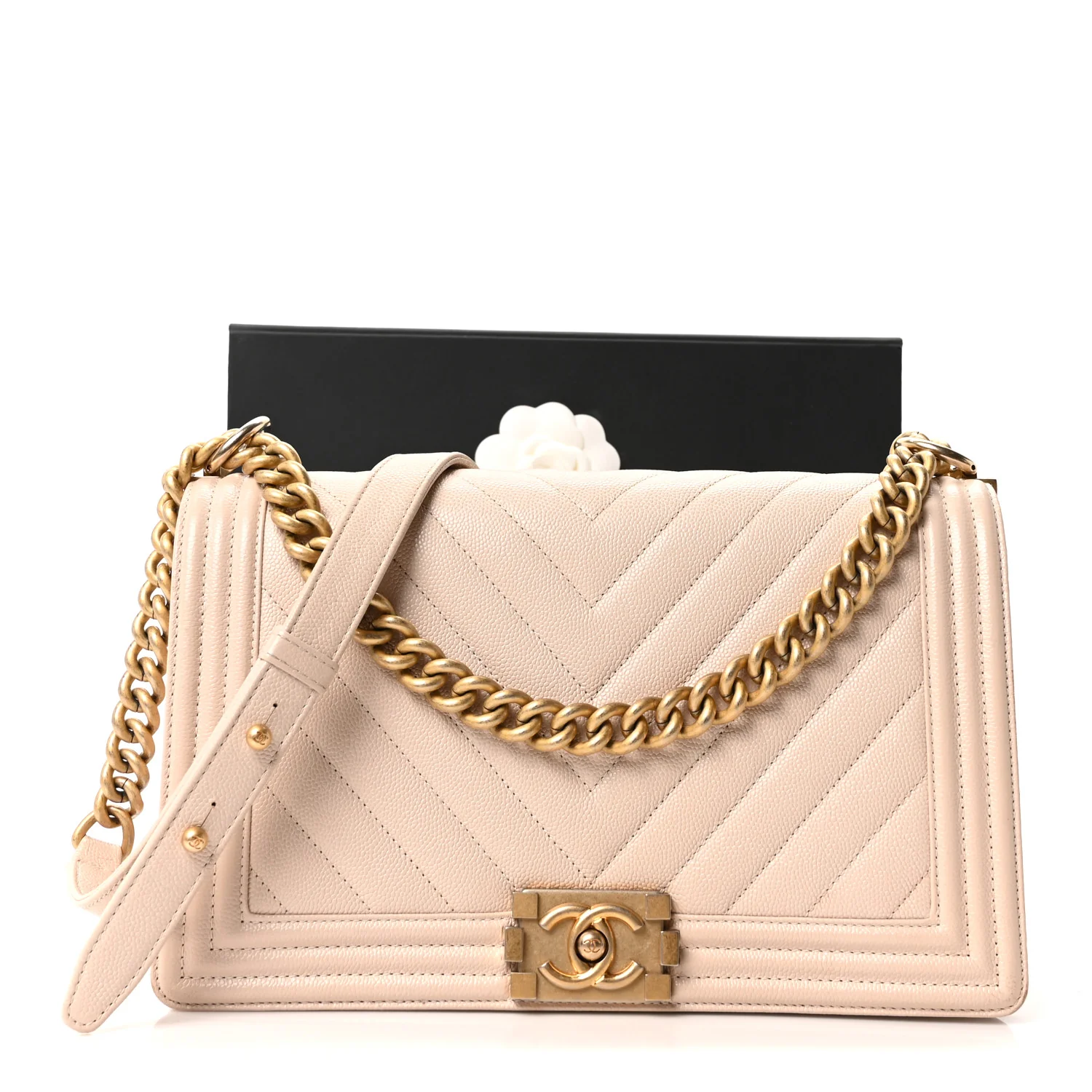 Caviar Chevron Quilted New Medium Boy Flap Beige - Image 11