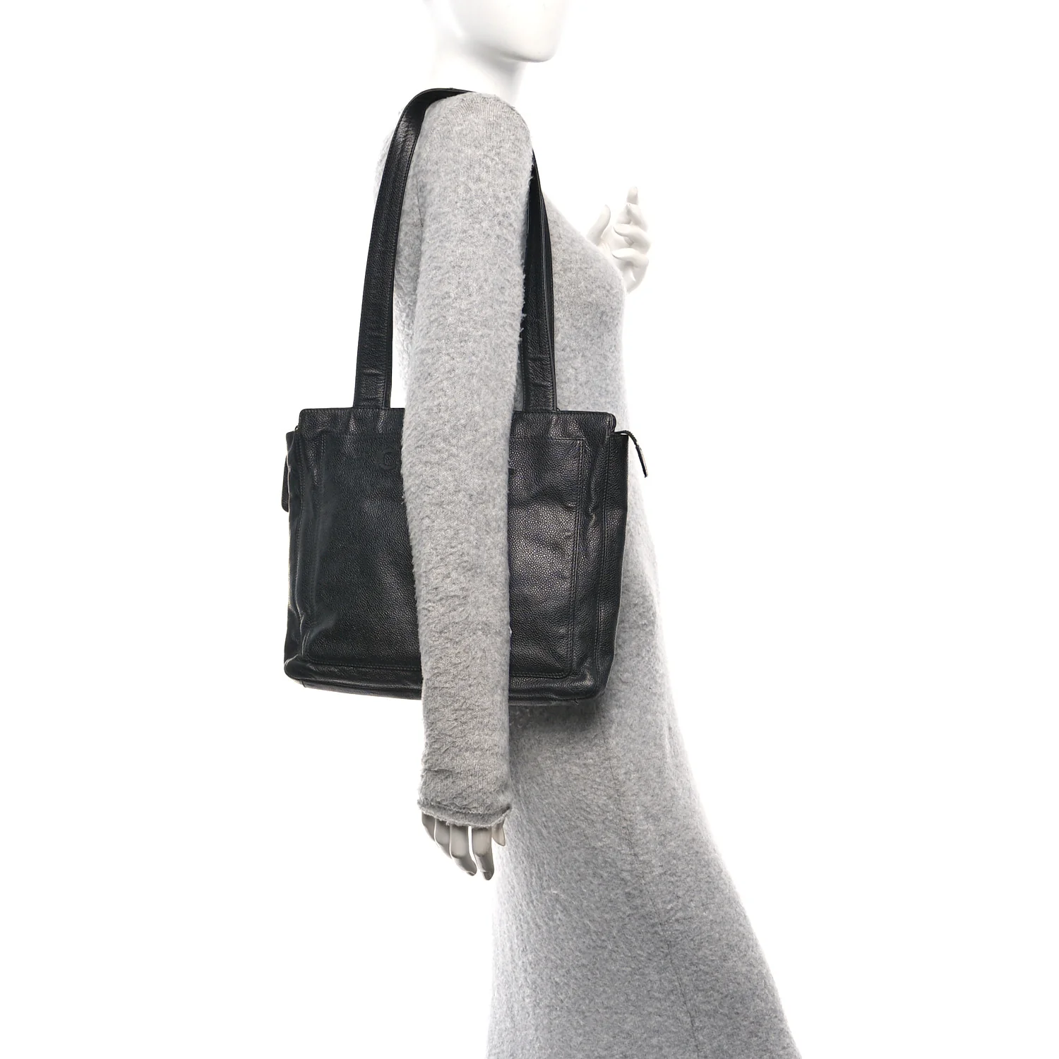 Caviar Embroidered Logo Shoulder Bag Black - Image 2