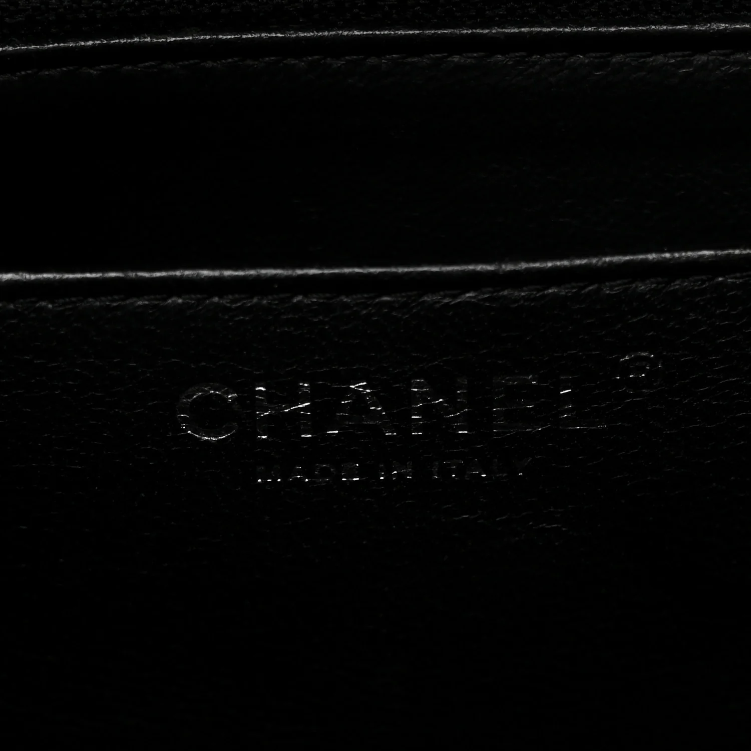 Caviar Maxi Single Flap Black - Image 11