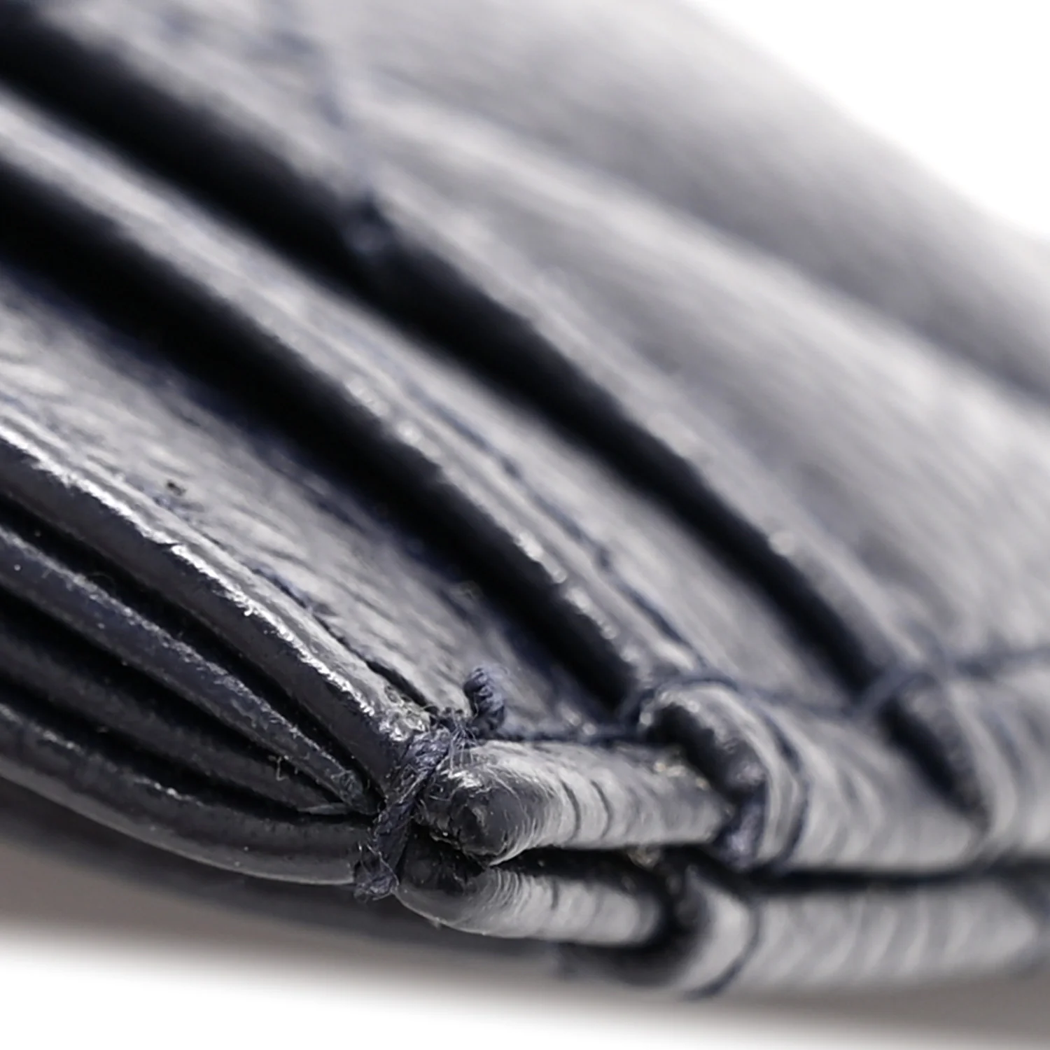 Caviar Quilted Card Holder Navy - Image 9