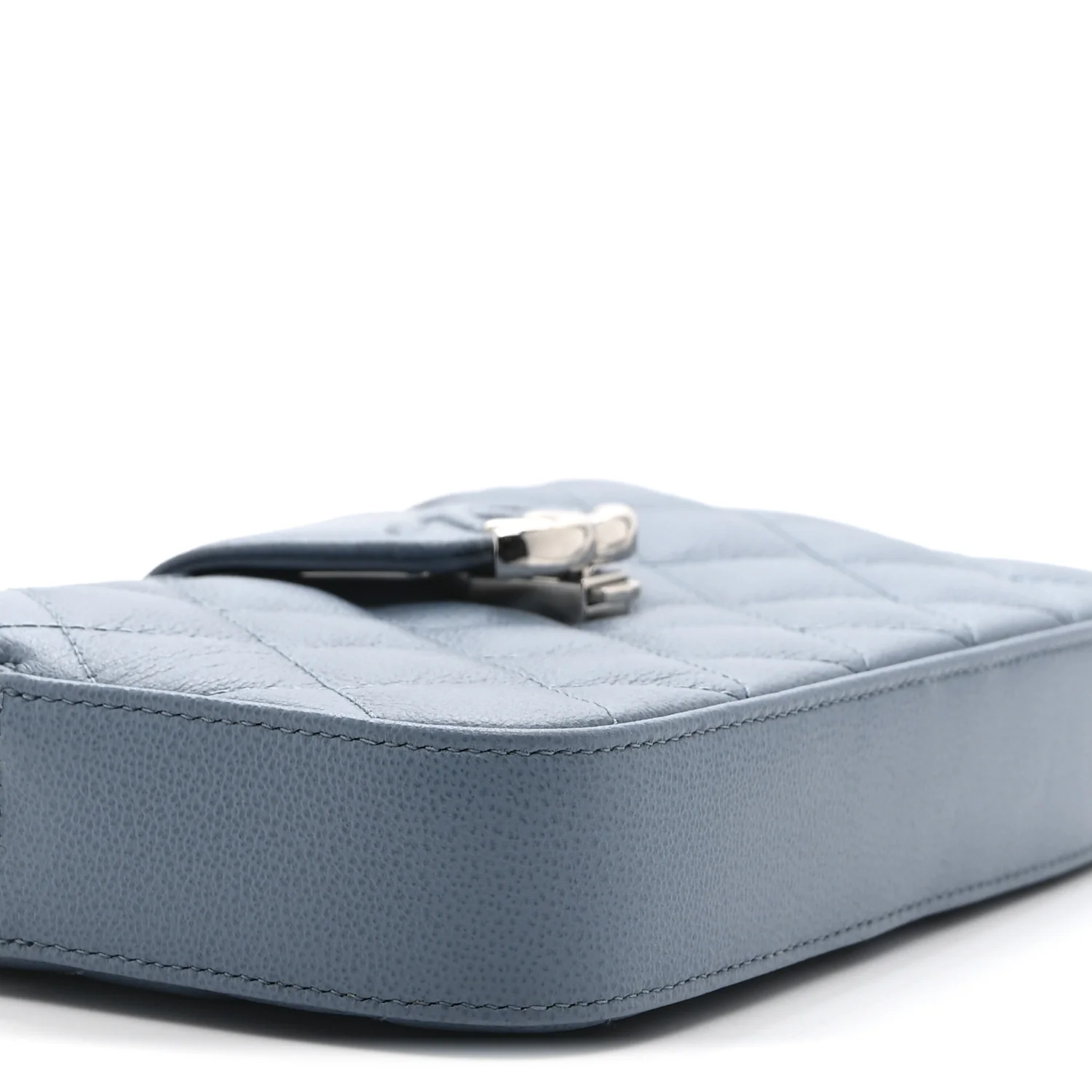 Caviar Quilted CC Box Clutch With Chain Blue - Image 10