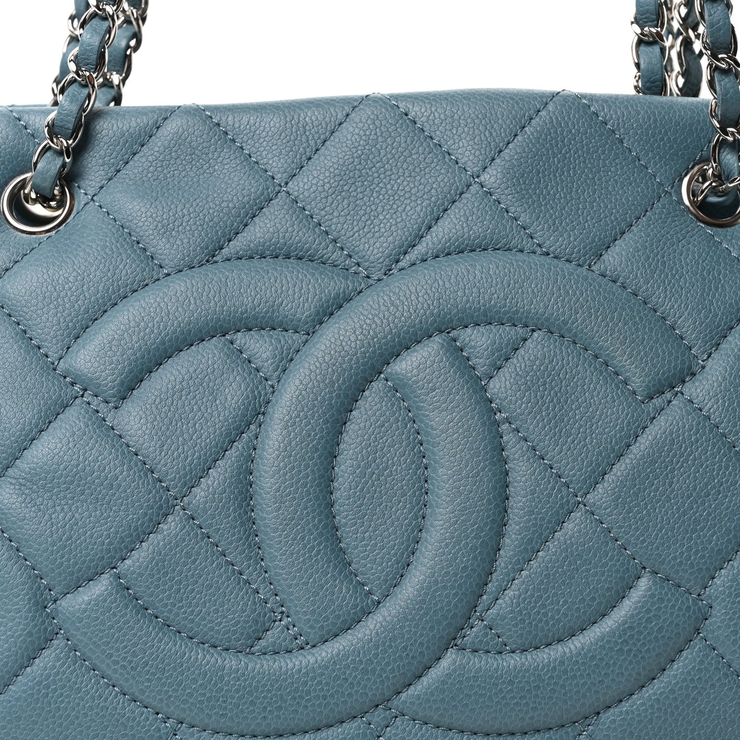 Caviar Quilted CC Timeless Soft Tote Blue - Image 8