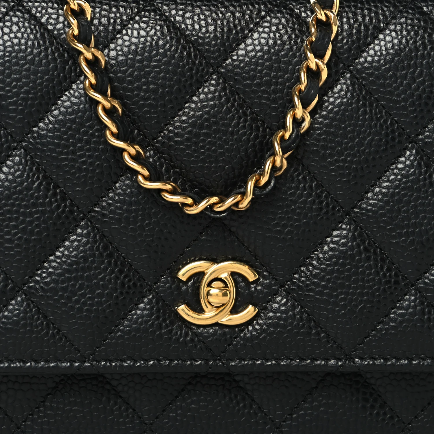 Caviar Quilted CC Turnlock Wallet On Chain WOC Black - Image 9