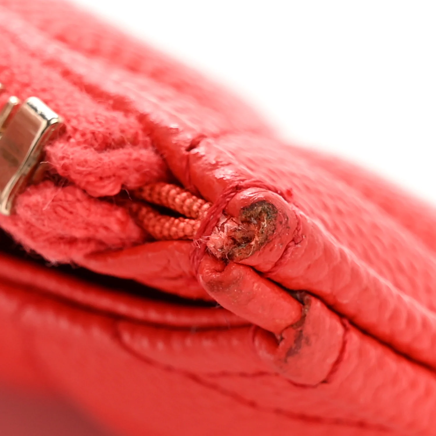 Caviar Quilted Classic Zip Pouch Red - Image 9