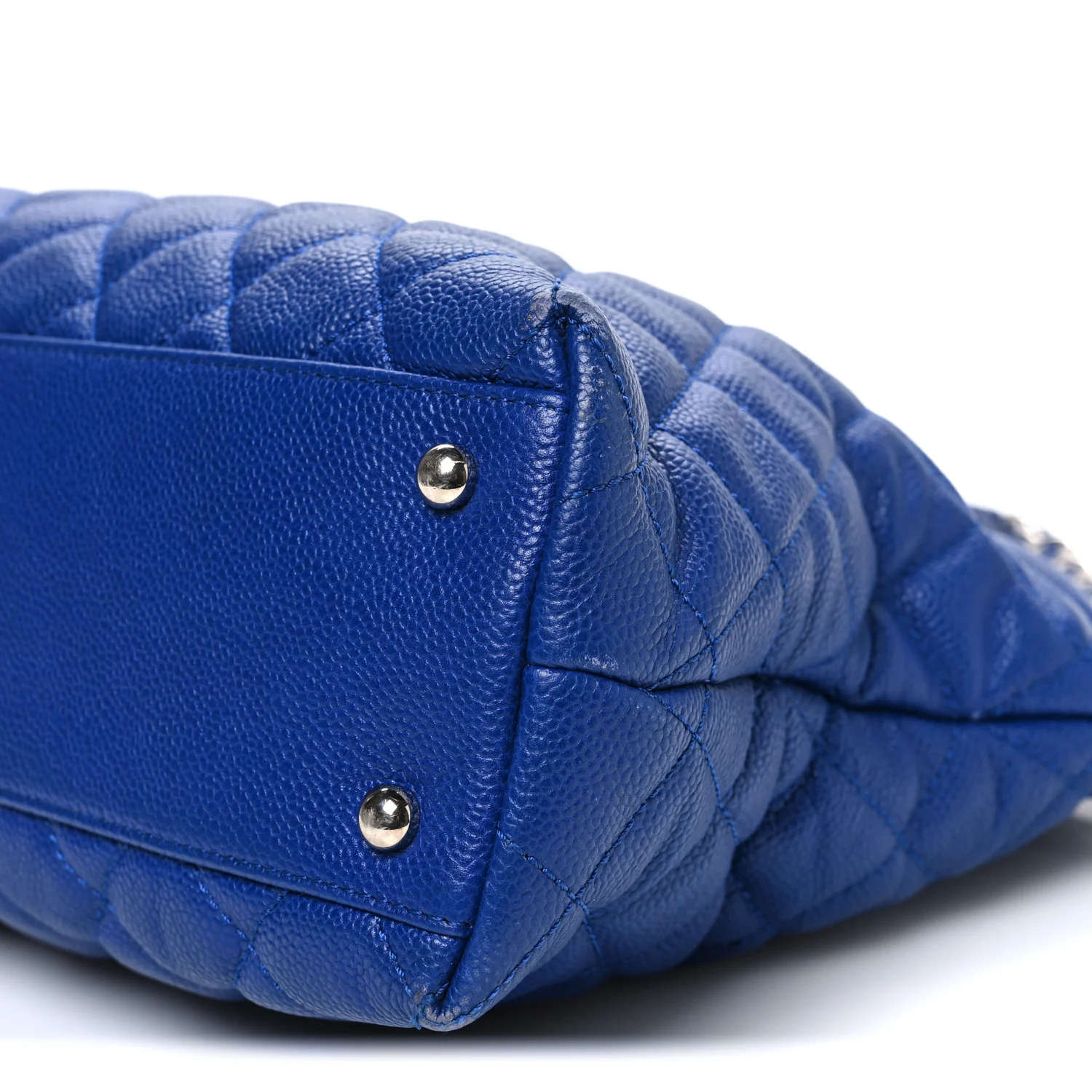 Caviar Quilted Easy Zip Tote Cobalt Blue - Image 10