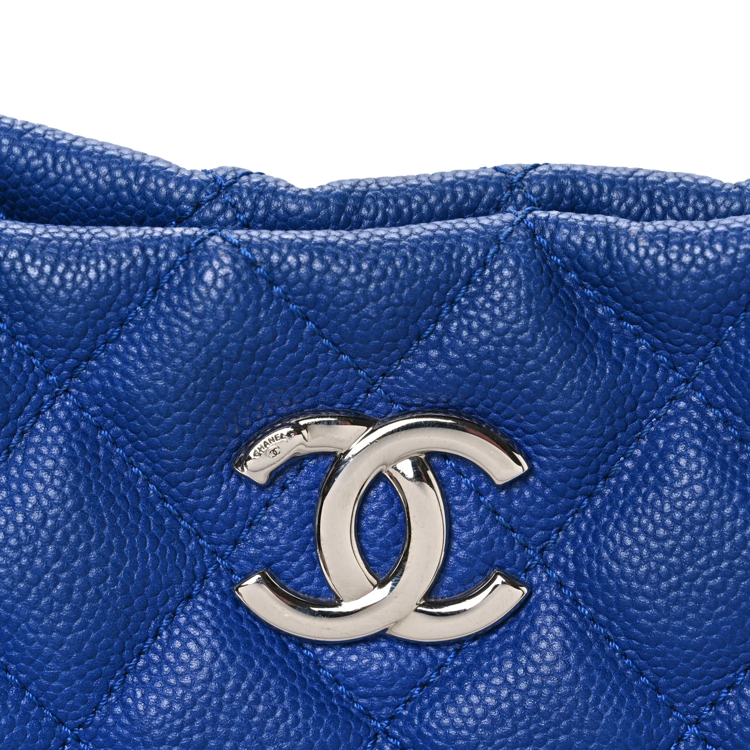 Caviar Quilted Easy Zip Tote Cobalt Blue - Image 8