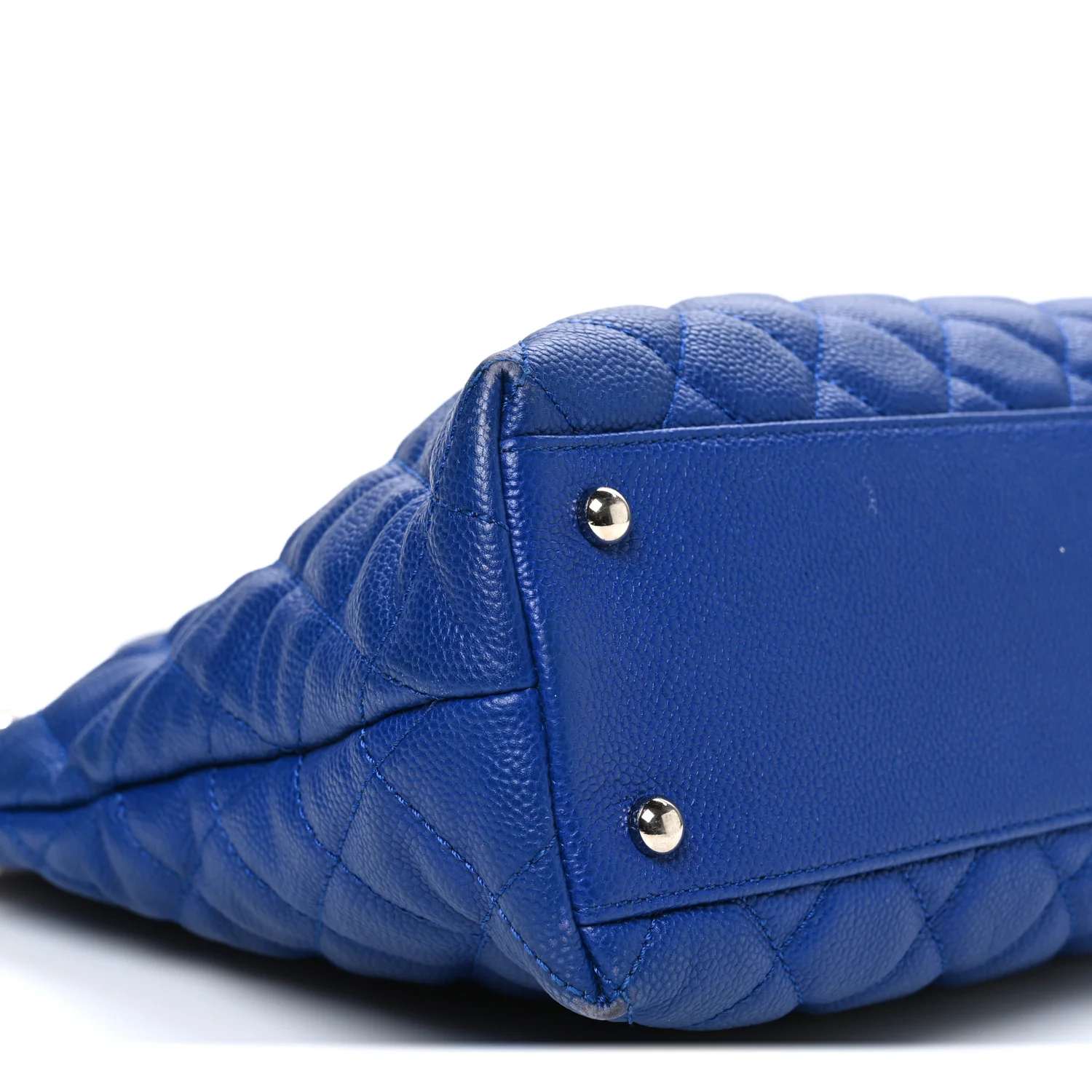 Caviar Quilted Easy Zip Tote Cobalt Blue - Image 9