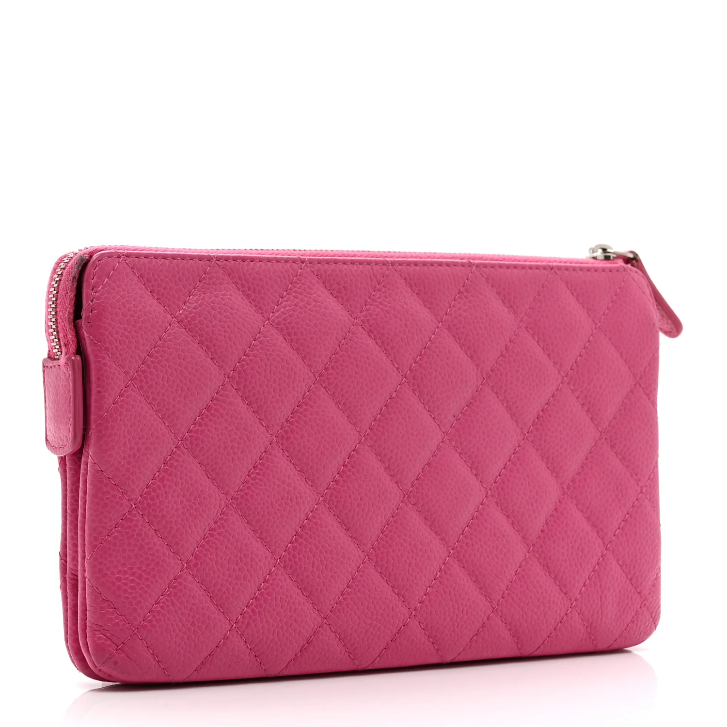 Caviar Quilted Enamel Zipped Clutch  Pink - Image 3