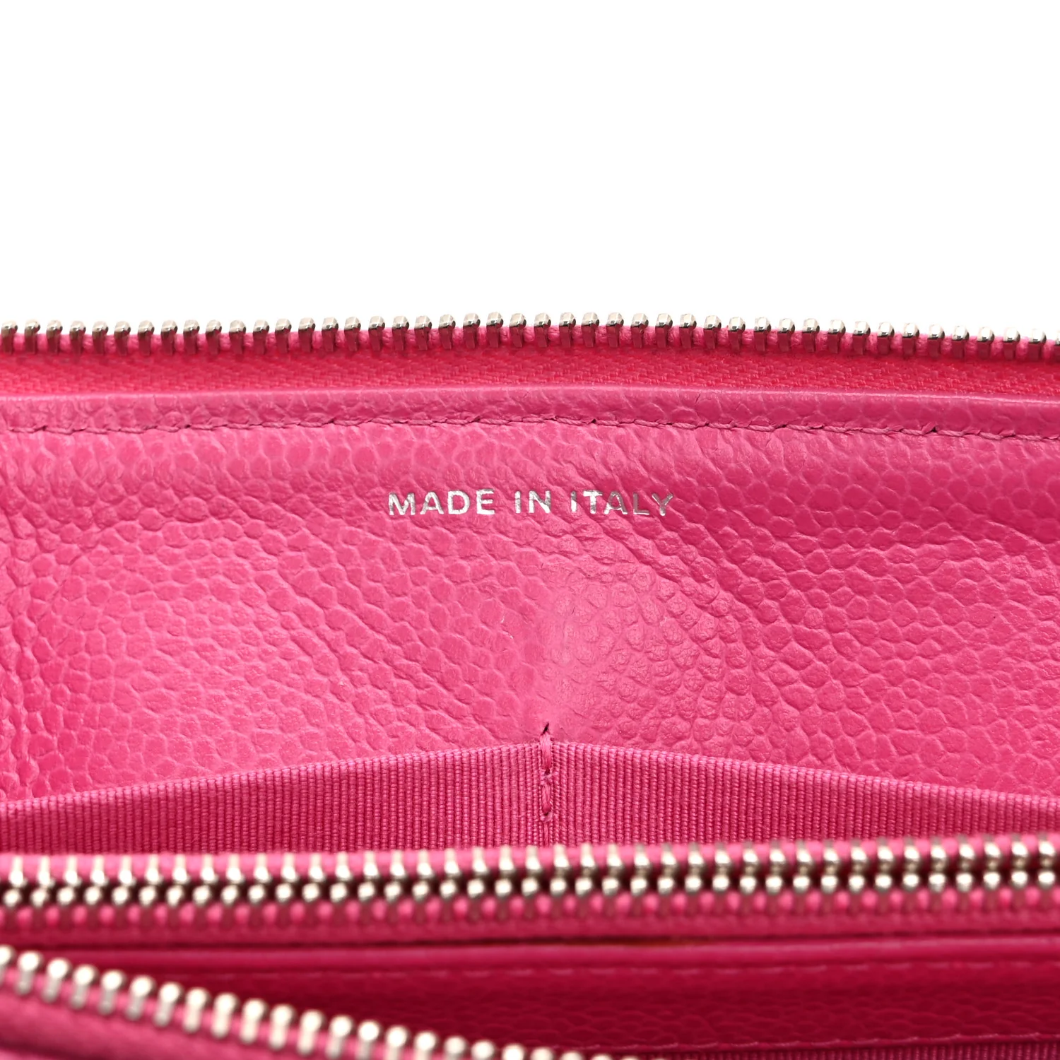 Caviar Quilted Enamel Zipped Clutch  Pink - Image 7