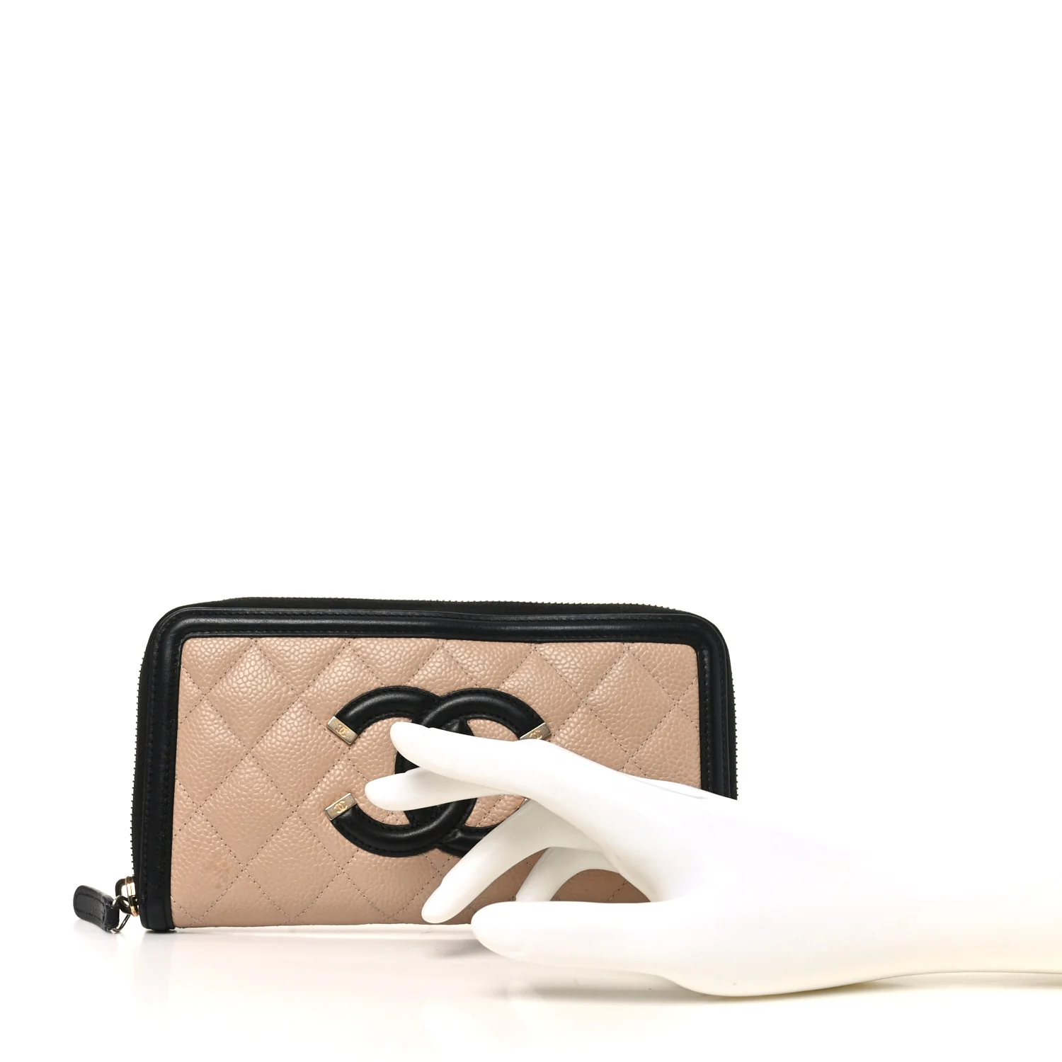 Caviar Quilted Filigree Zip Around Wallet Beige Black - Image 2