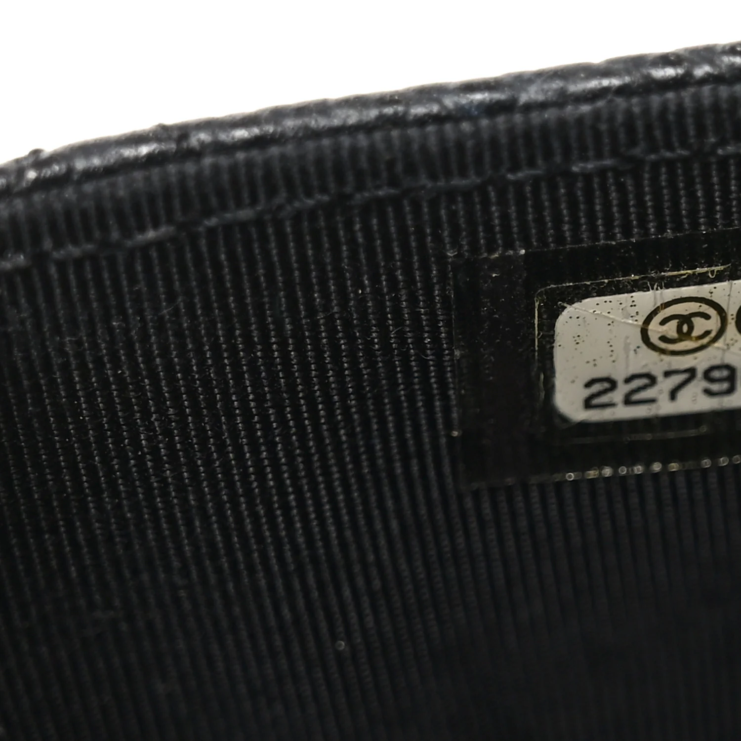 Caviar Quilted Flap Card Holder Black - Image 8