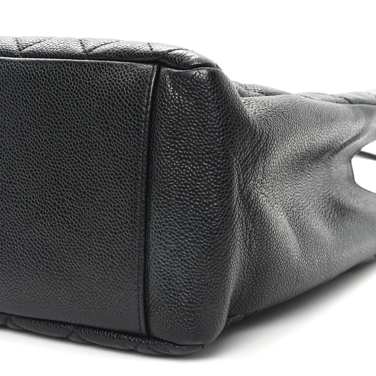 Caviar Quilted Grand Shopping Tote GST Black - Image 10