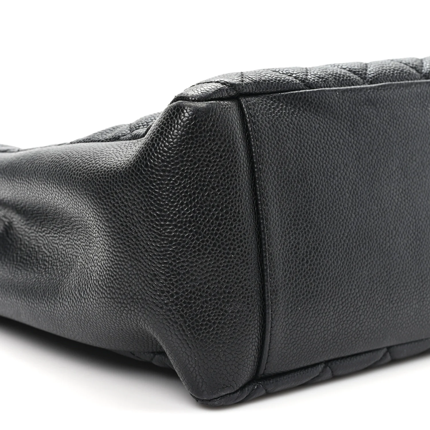 Caviar Quilted Grand Shopping Tote GST Black - Image 9
