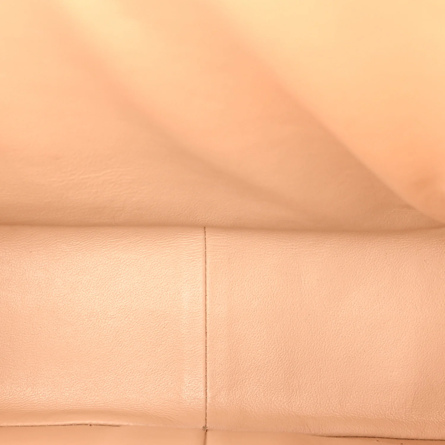 Caviar Quilted Jumbo Double Flap Beige Clair - Image 5