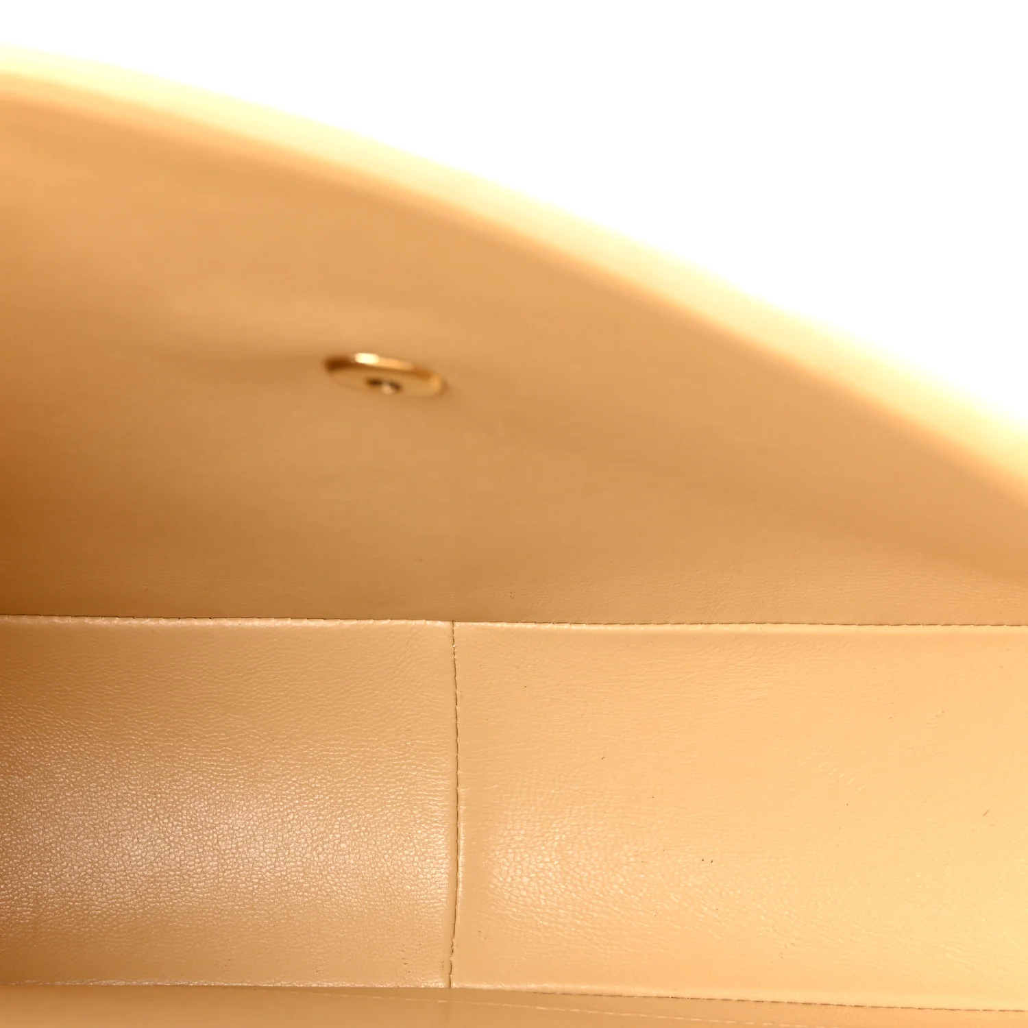 Caviar Quilted Jumbo Single Flap Beige - Image 5
