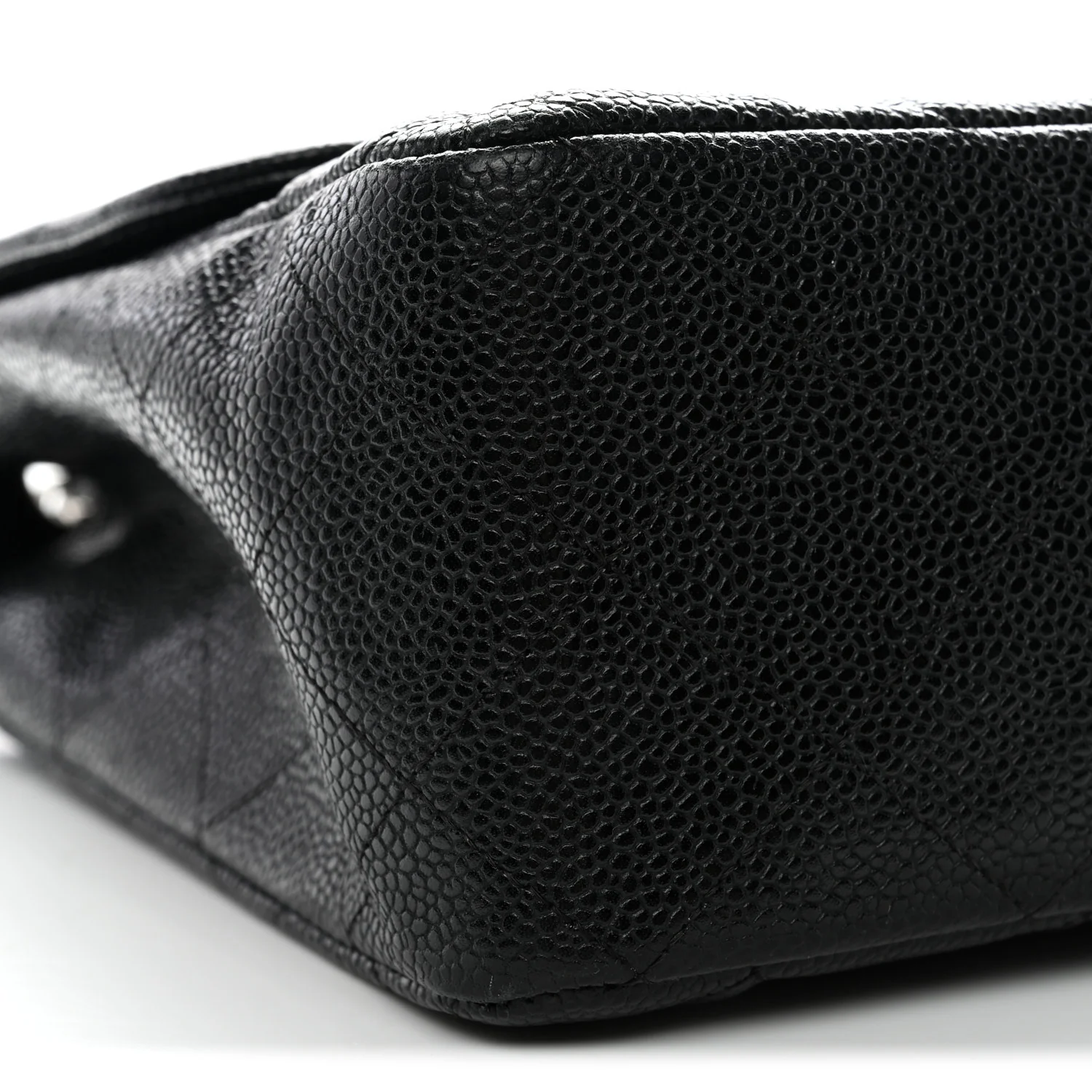 Caviar Quilted Jumbo Single Flap Black - Image 24