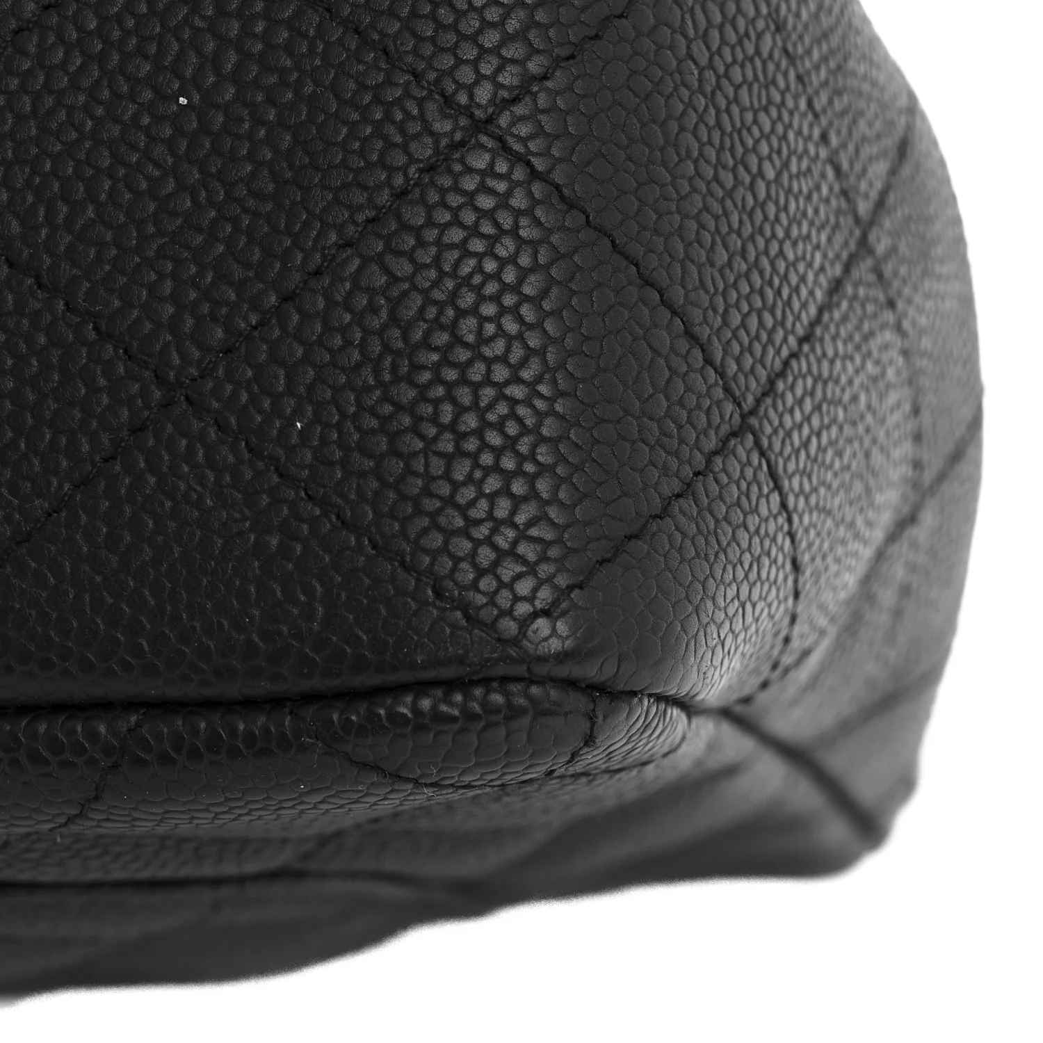 Caviar Quilted Jumbo Single Flap Black - Image 13