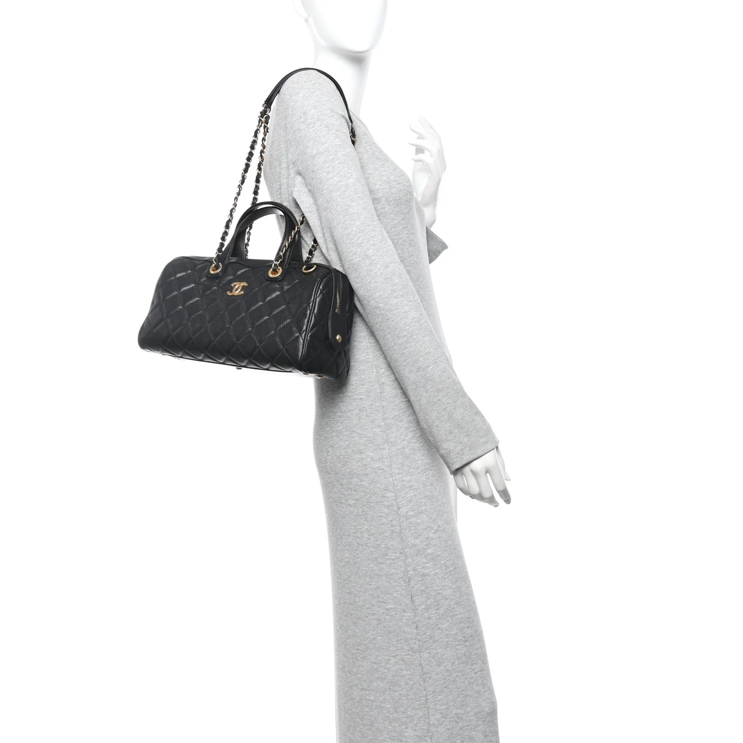 Caviar Quilted Large Bowling Bag Black - Image 2