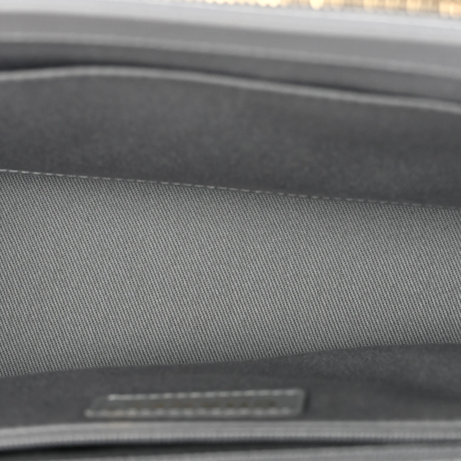 Caviar Quilted Large Business Affinity Flap Grey - Image 5
