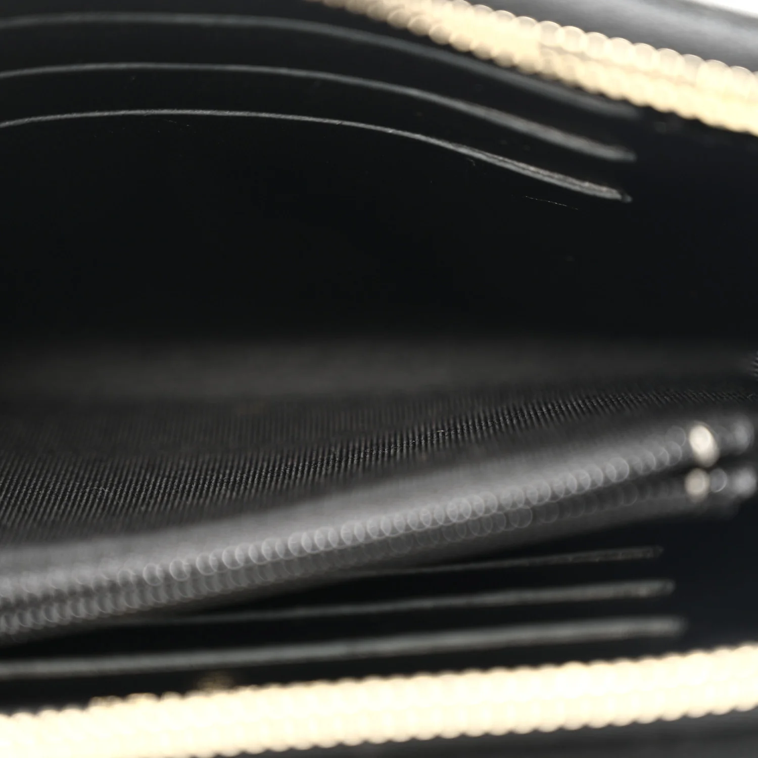 Caviar Quilted Large Gusset Double Zip Around Wallet Black - Image 5