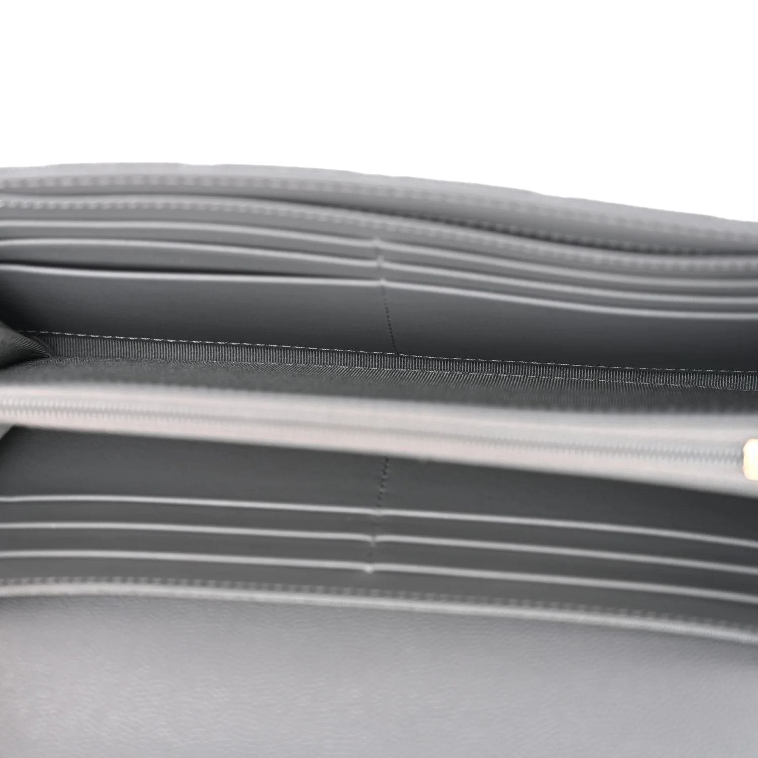 Caviar Quilted Large Gusset Flap Wallet Grey - Image 5