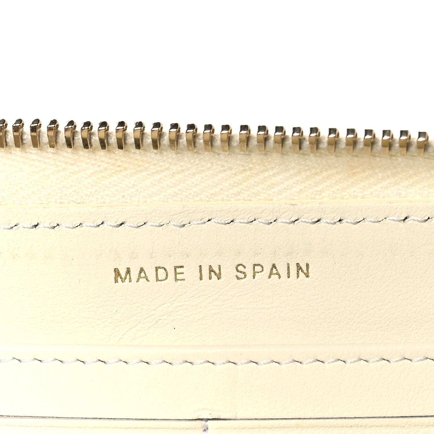 Caviar Quilted Large Gusset Zip Around Wallet White - Image 7