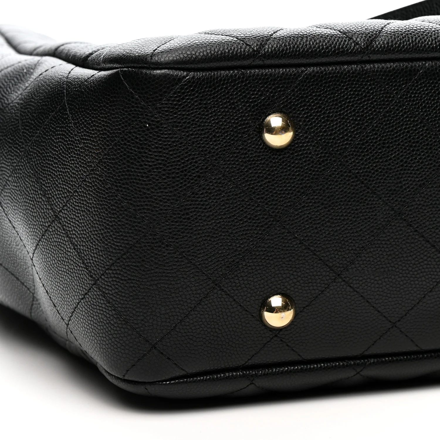 Caviar Quilted Large Shopping Tote Black - Image 9