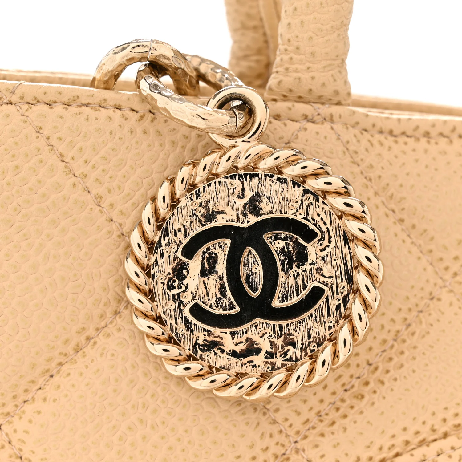 Caviar Quilted Medallion Tote Beige - Image 13