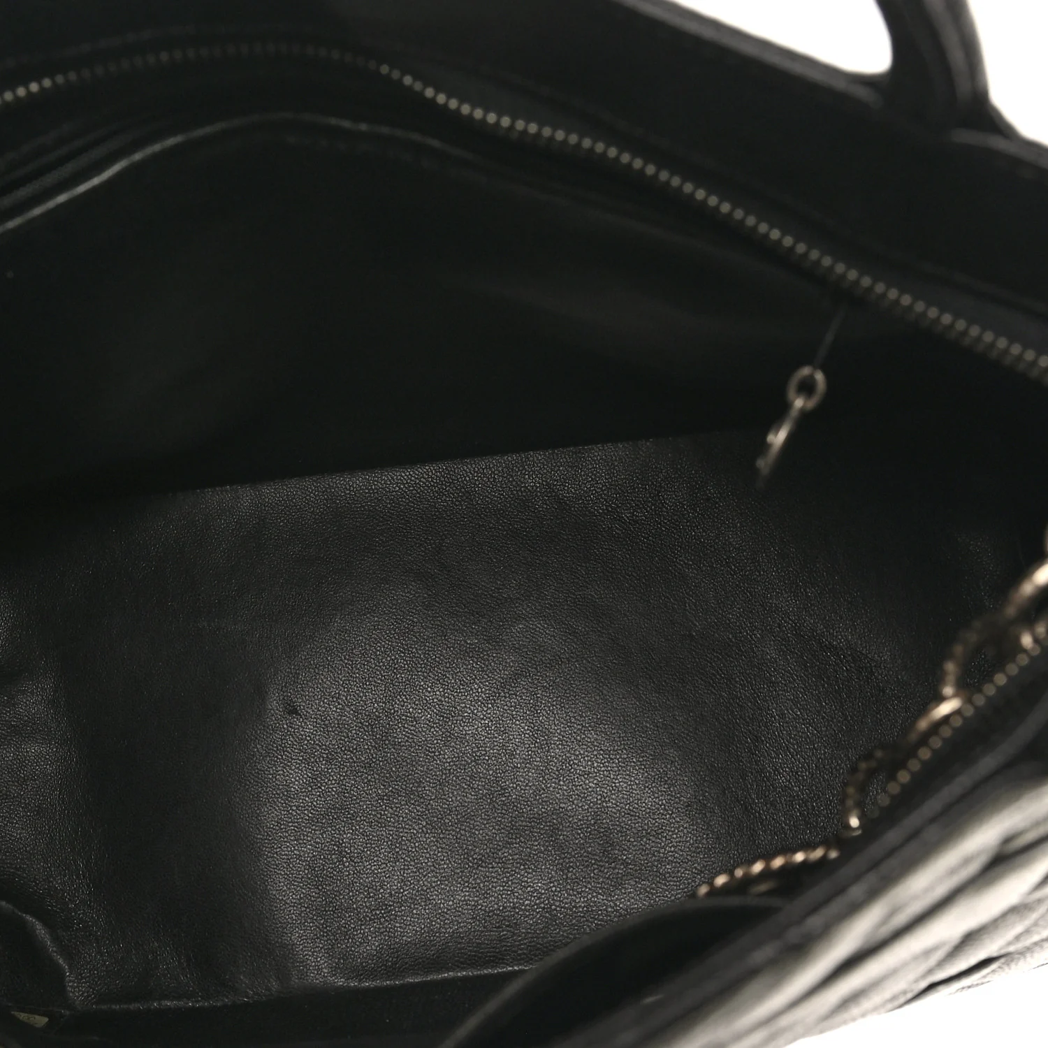 Caviar Quilted Medallion Tote Black - Image 5