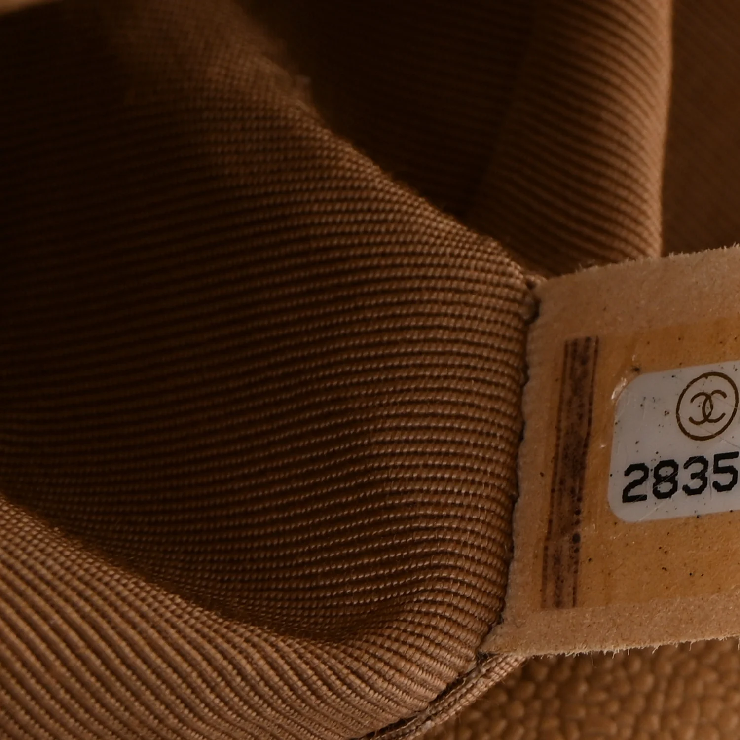 Caviar Quilted Medium Boy Flap Beige - Image 7
